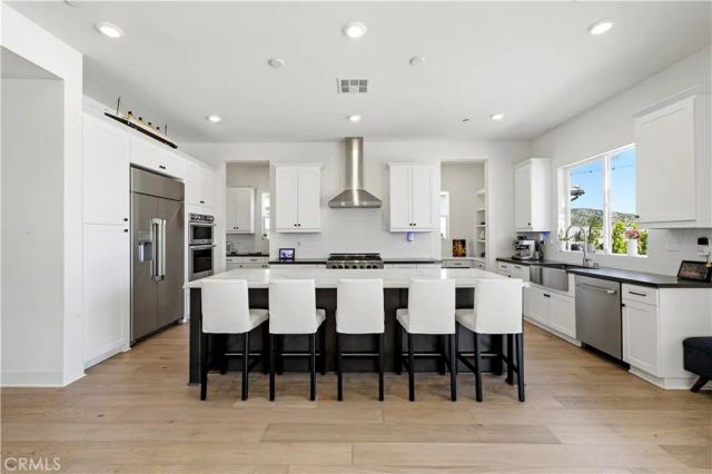 28346 Old Springs, Castaic, CA 91384