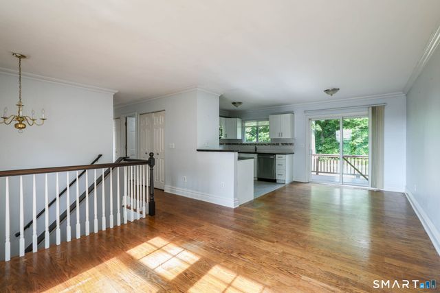 49 Tudor Lane, Naugatuck, CT 06770