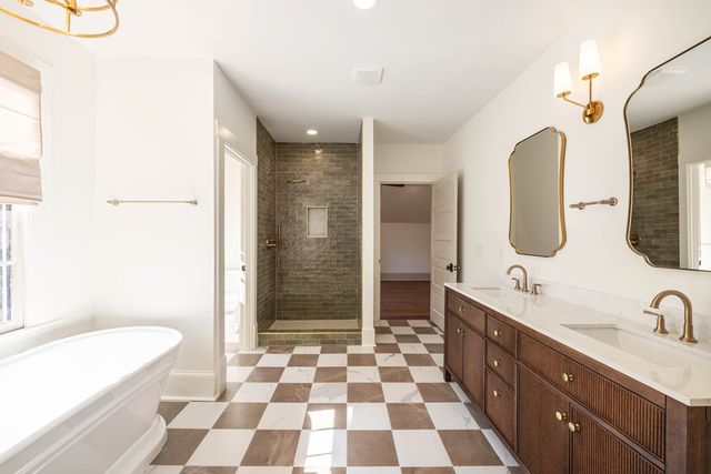 1000 Peachtree Drive, Columbus, GA 31906