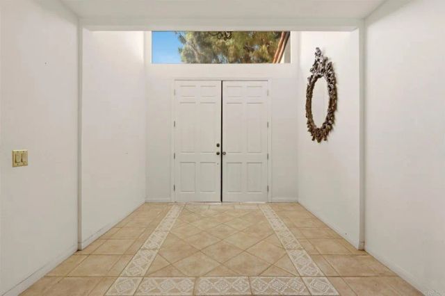 27066 La Paja Lane, Mission Viejo, CA 92691