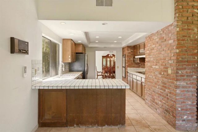 27066 La Paja Lane, Mission Viejo, CA 92691