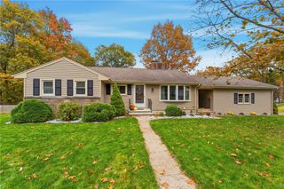 160 Shirley Drive, Cumberland, RI 02864