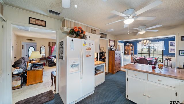 460 VZ County Road 2402, Canton, TX 75103