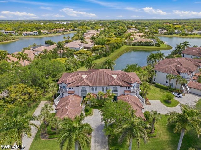28511 Calabria CT 202, Naples, FL 34110