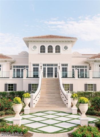 28511 Calabria CT 202, Naples, FL 34110