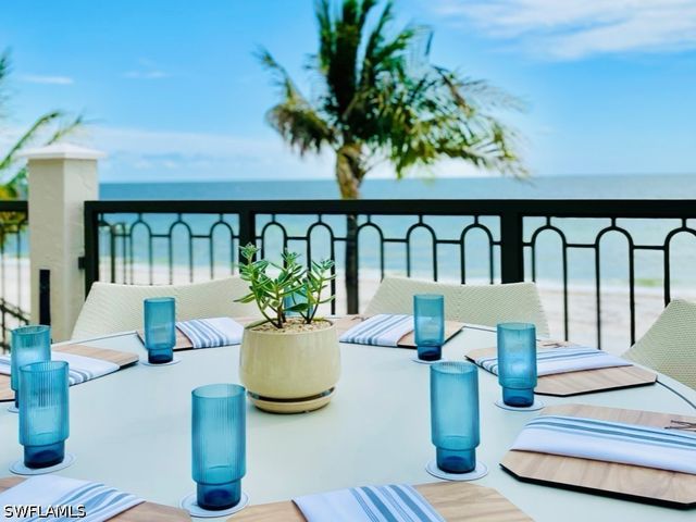 28511 Calabria CT 202, Naples, FL 34110