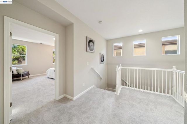 300 American Farms Ave, Lathrop, CA 95330