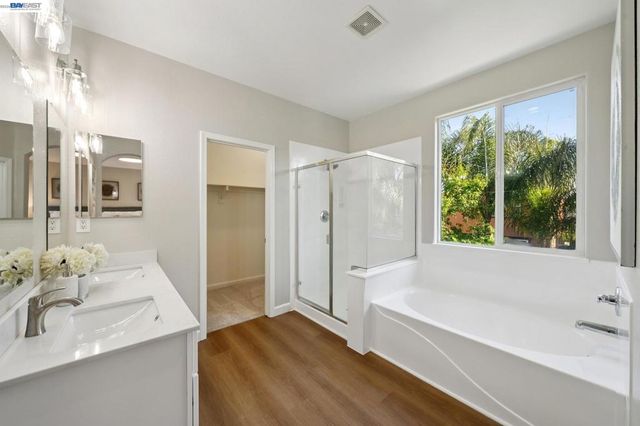 300 American Farms Ave, Lathrop, CA 95330