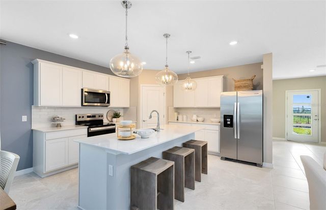 5052 SHRUB LEAF ALLEY, St Cloud, FL 34771