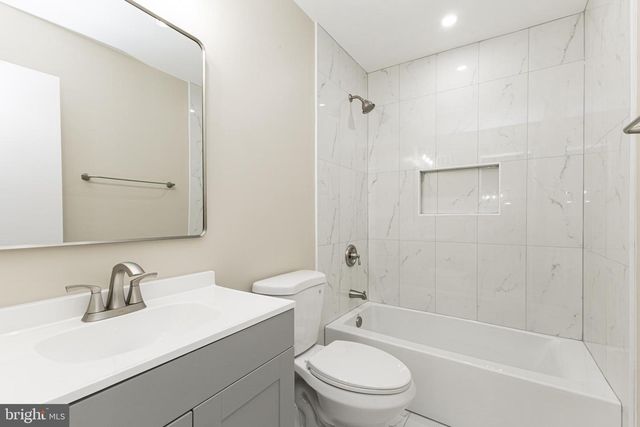 4206 GUNSTON CT, Woodbridge, VA 22193