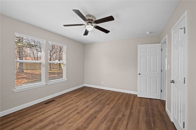 718 Maple Drive, Springdale, AR 72764