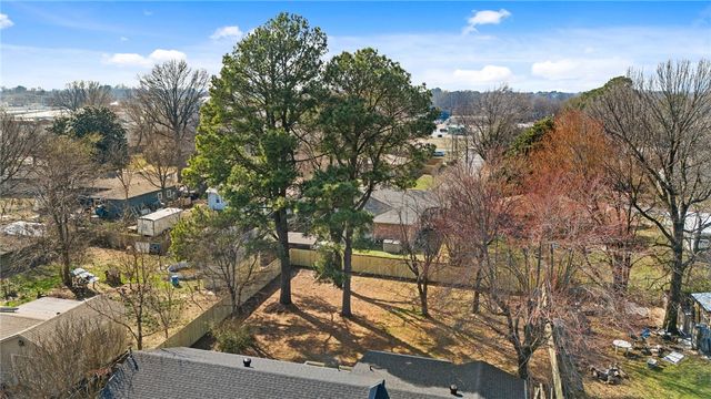 718 Maple Drive, Springdale, AR 72764