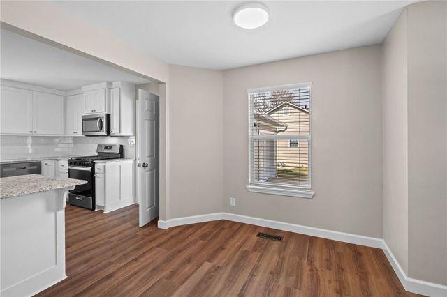 718 Maple Drive, Springdale, AR 72764