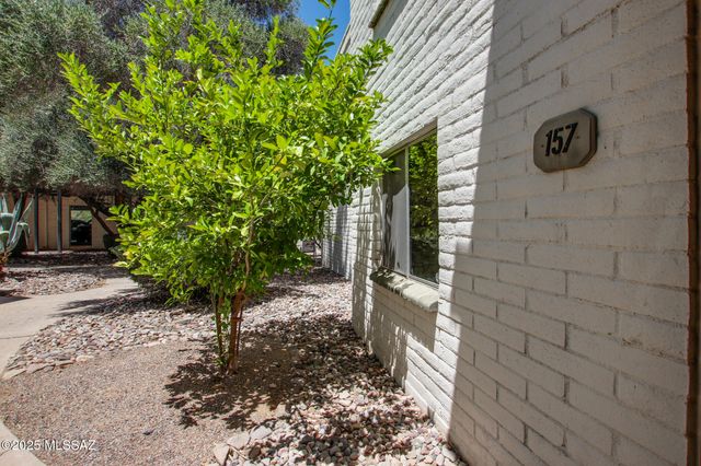 8450 E Old Spanish Trl Apt 157, Tucson, AZ 85710