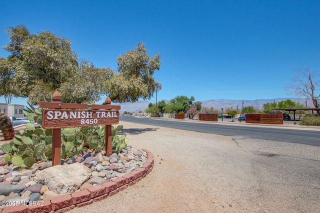 8450 E Old Spanish Trl Apt 157, Tucson, AZ 85710