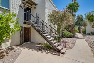 8450 E Old Spanish Trl Apt 157, Tucson, AZ 85710