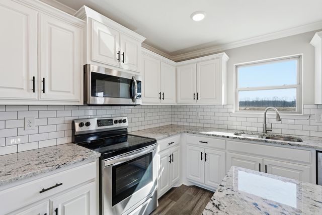 155 Lloyd Henderson Road, Beebe, AR 72012