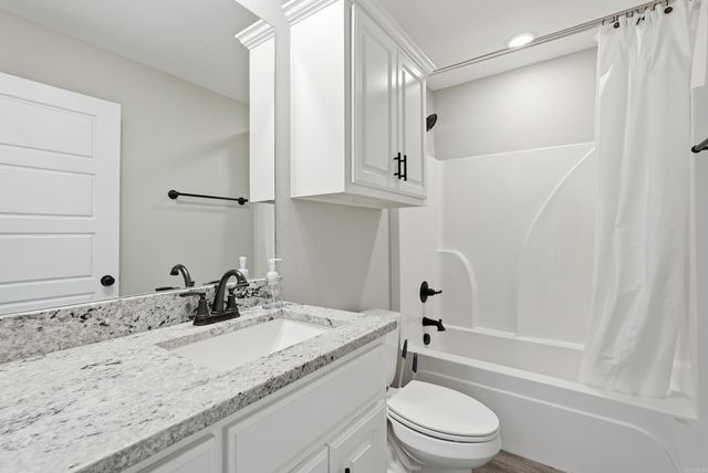 155 Lloyd Henderson Road, Beebe, AR 72012