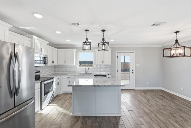 155 Lloyd Henderson Road, Beebe, AR 72012