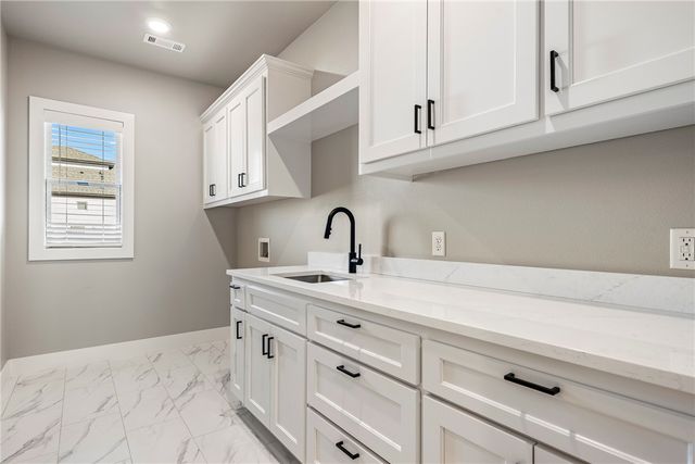 3600 SW Aurora Lane, Bentonville, AR 72713