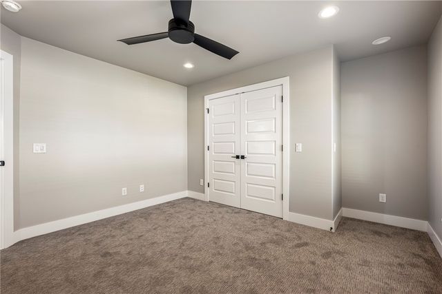 3600 SW Aurora Lane, Bentonville, AR 72713