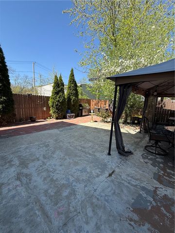 95 Dixon Street 2, Providence, RI 02907