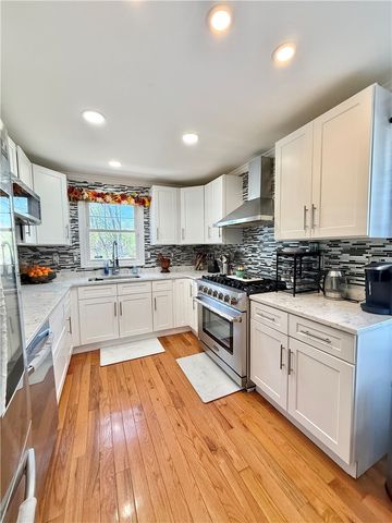 95 Dixon Street 2, Providence, RI 02907