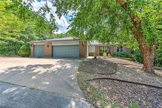 3 Prestwick Lane, Bella Vista, AR 72715