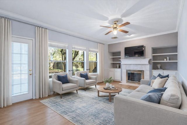 2630 Lakeway Drive, Seabrook, TX 77586