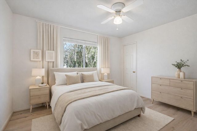 2630 Lakeway Drive, Seabrook, TX 77586