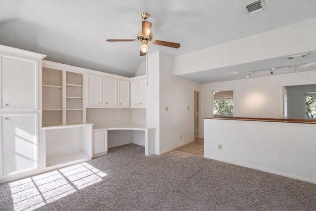 2630 Lakeway Drive, Seabrook, TX 77586