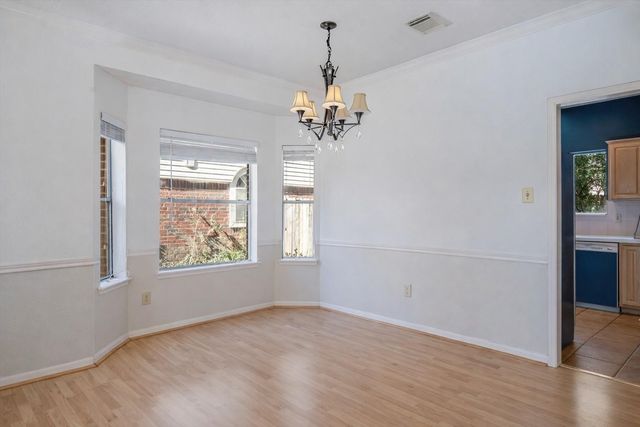 2630 Lakeway Drive, Seabrook, TX 77586