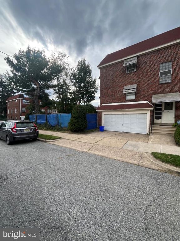 7800 FORREST AVE, PHILADELPHIA, PA 19150 — photo 2
