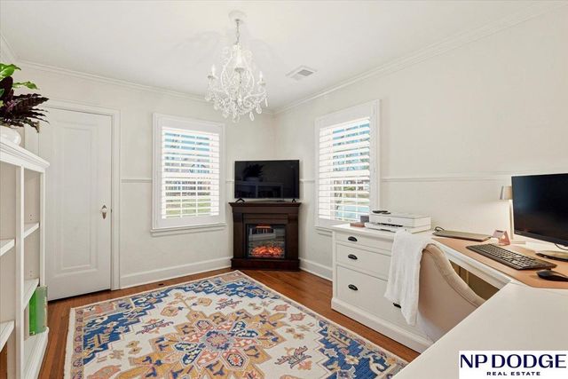 673 N 57 Street, Omaha, NE 68132