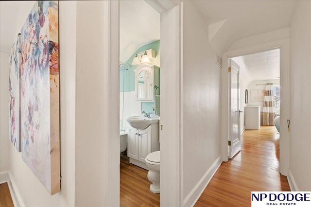 673 N 57 Street, Omaha, NE 68132