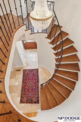 673 N 57 Street, Omaha, NE 68132