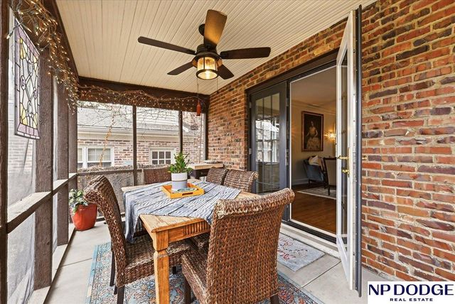 673 N 57 Street, Omaha, NE 68132