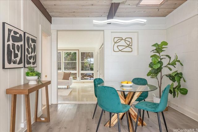 47-174 Kamehameha Highway, Kaneohe, HI 96744