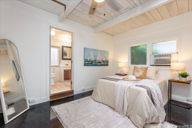 47-174 Kamehameha Highway, Kaneohe, HI 96744