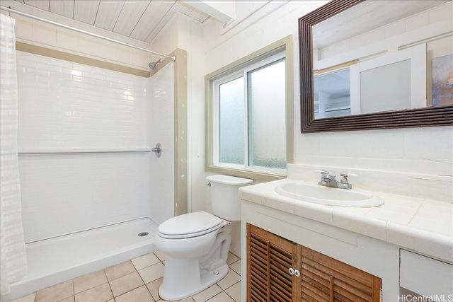 47-174 Kamehameha Highway, Kaneohe, HI 96744