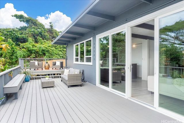 47-174 Kamehameha Highway, Kaneohe, HI 96744