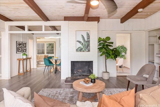 47-174 Kamehameha Highway, Kaneohe, HI 96744