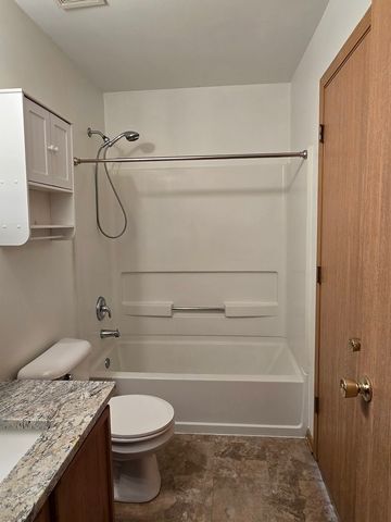 5006 Syracuse Court, Plainfield, IL 60586