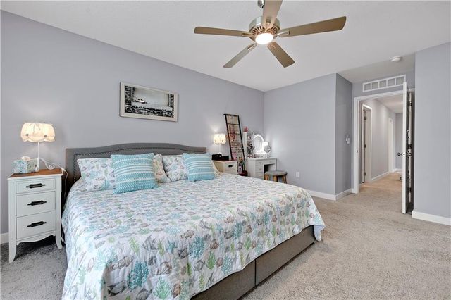 3807 SW Walsh Drive, Lee's Summit, MO 64082