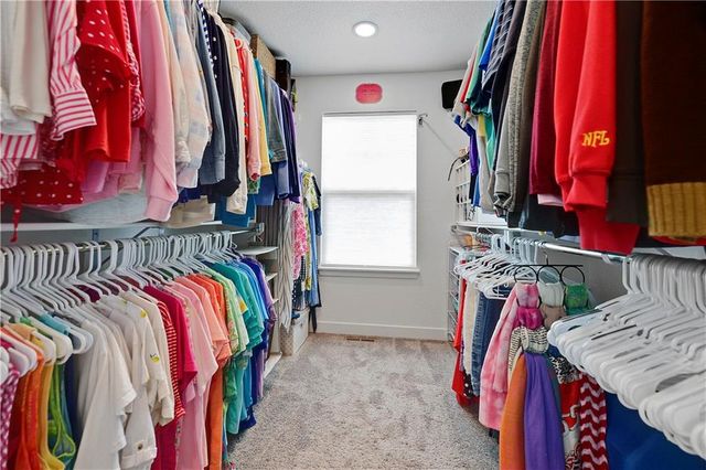 3807 SW Walsh Drive, Lee's Summit, MO 64082