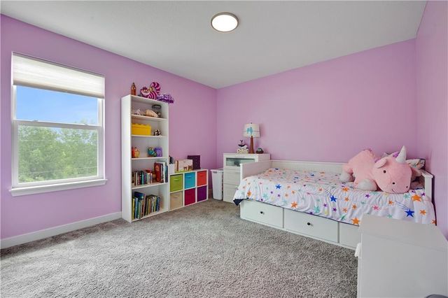 3807 SW Walsh Drive, Lee's Summit, MO 64082