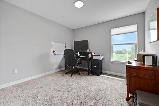 3807 SW Walsh Drive, Lee's Summit, MO 64082