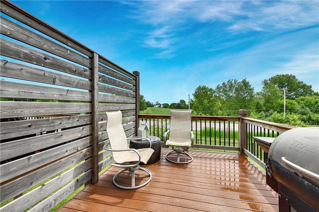 3807 SW Walsh Drive, Lee's Summit, MO 64082