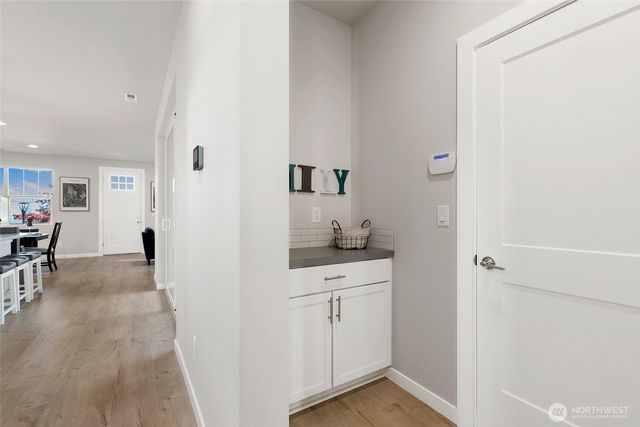 541 SW 97th Street #77, Seattle, WA 98106
