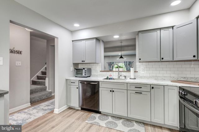 974 SUGAR MAPLE STREET, Hampstead, MD 21074